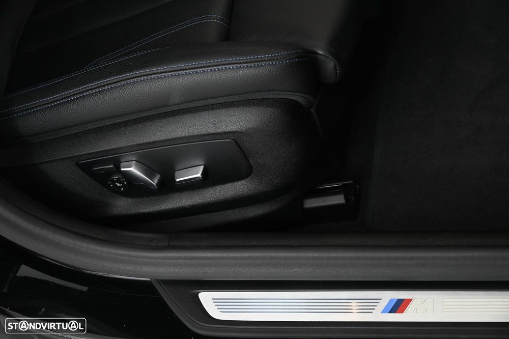 BMW 520 e Pack M - 30