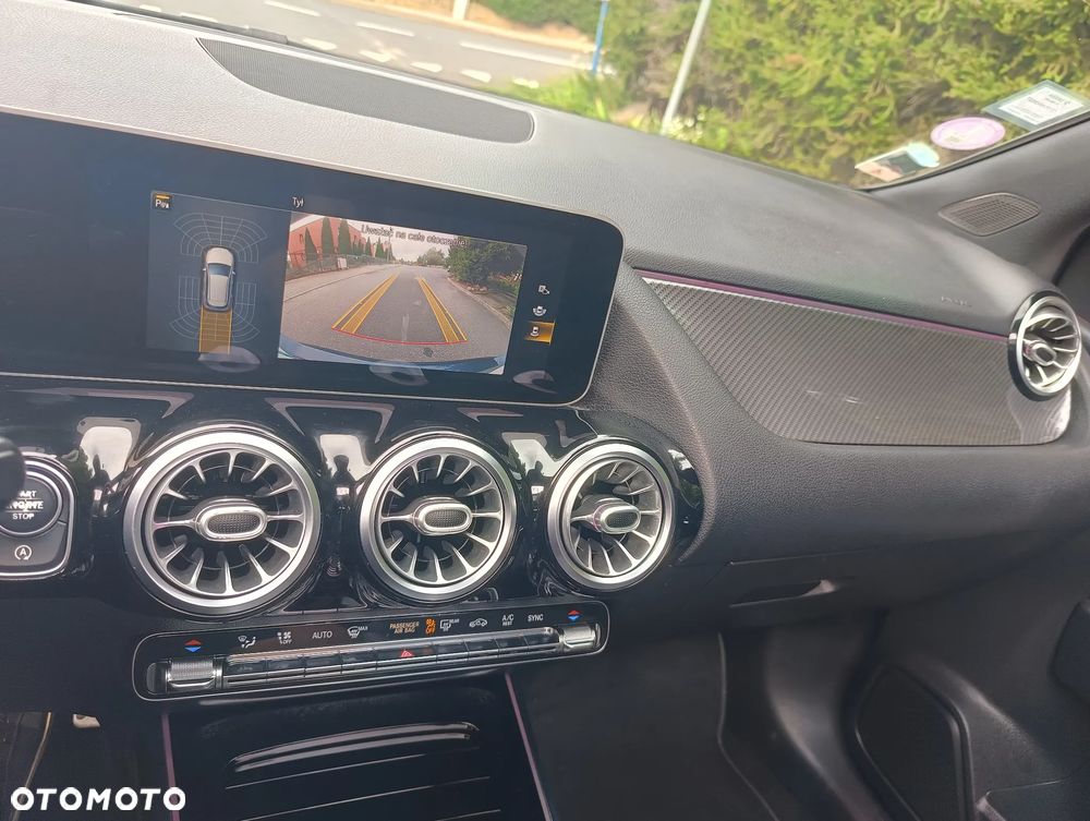 Mercedes-Benz Klasa B 180 7G-DCT Edition 2021 - 20