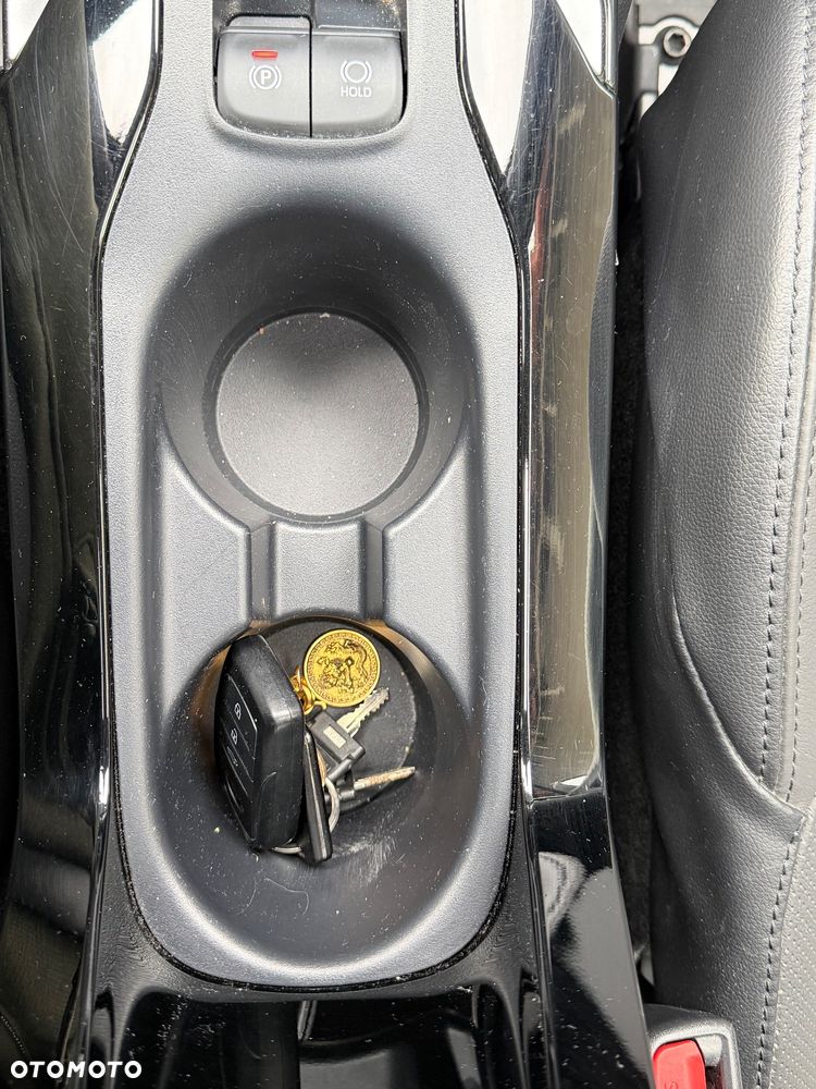 Toyota Corolla Cross 2.0 Hybrid Premiere Edition - 22