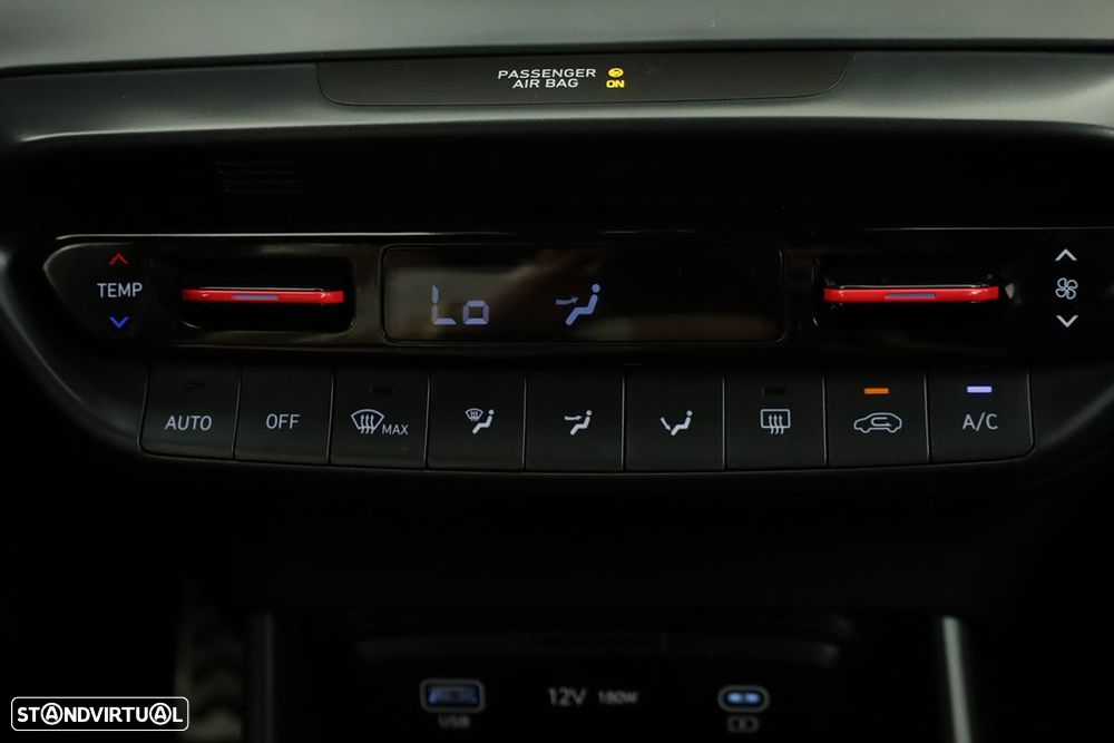 Hyundai i20 - 13