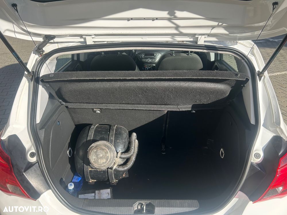 Opel Corsa - 2