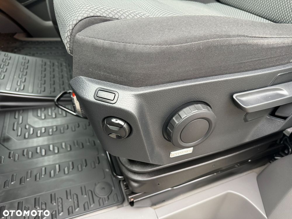 Volkswagen Crafter - 26