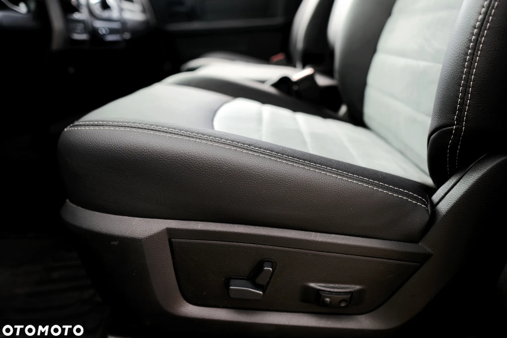 RAM 1500 - 20