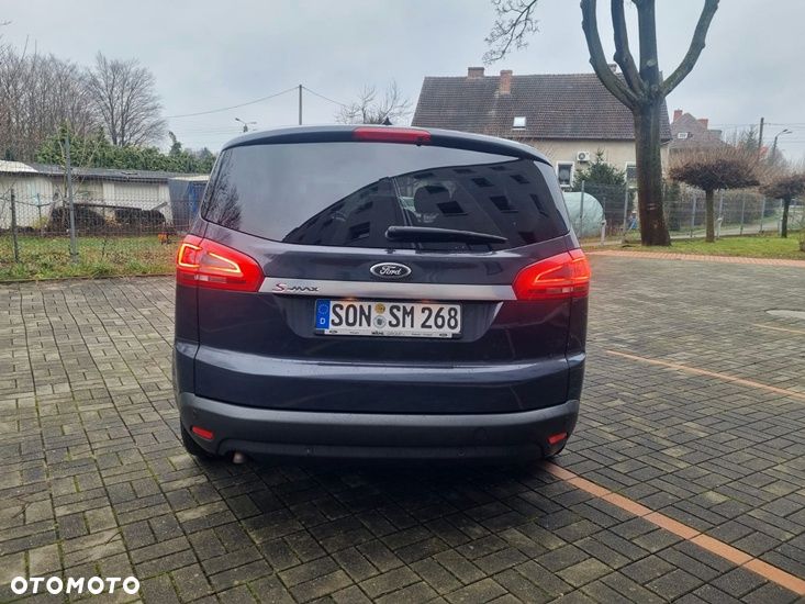 Ford S-Max 2.0 TDCi DPF Business Edition - 4