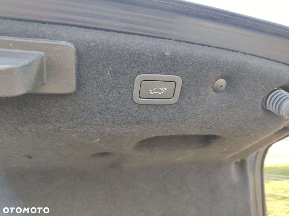 Jaguar XF E-Performance Prestige - 23