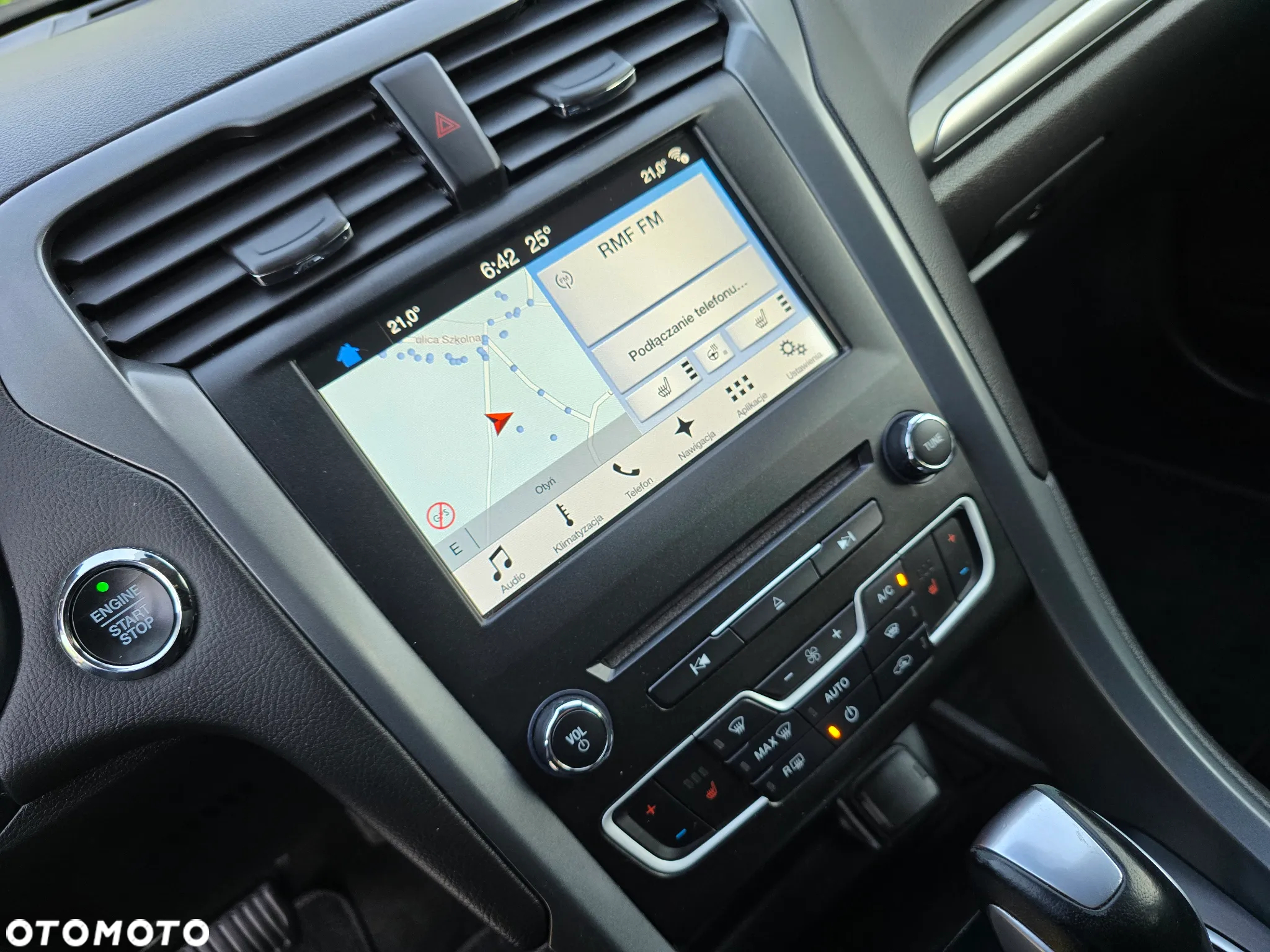 Ford Mondeo 2.0 TDCi Titanium PowerShift - 11