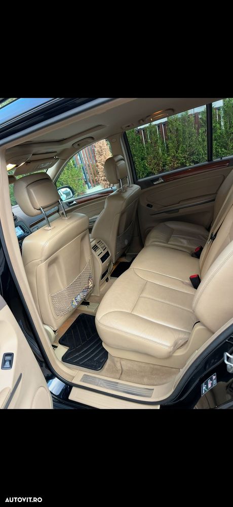 Mercedes-Benz GL 320 CDI DPF 4Matic 7G-TRONIC - 7