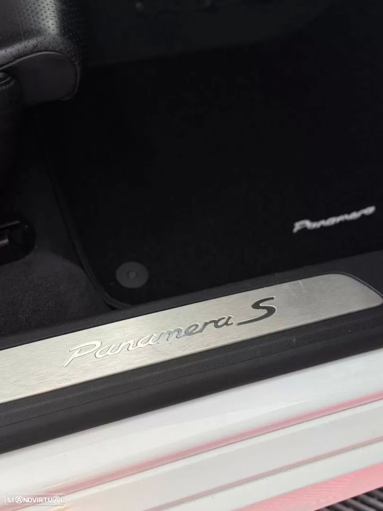 Porsche Panamera S E-Hybrid - 17