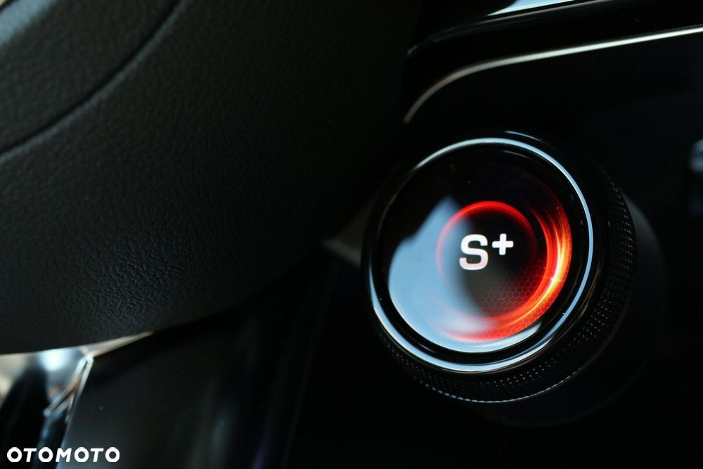 Mercedes-Benz CLE - 19