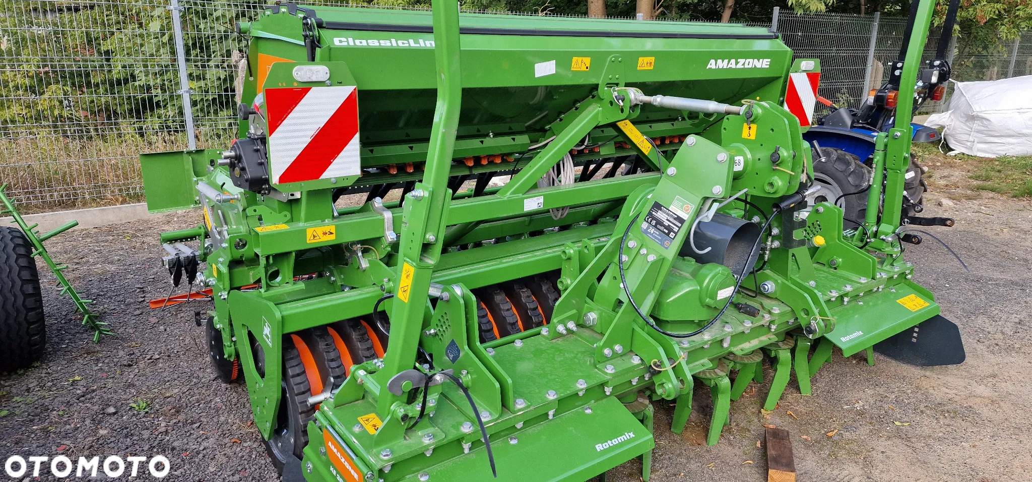 Amazone Nowy zestaw KE+AD 3. uprawowo-siewny, siewnik nabudowany talerzowy, borna aktywna 3m - 5