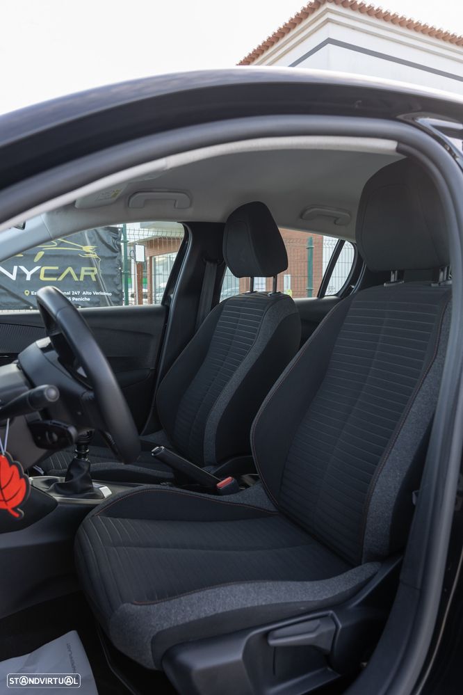 Peugeot 208 1.2 PureTech Allure Pack - 12