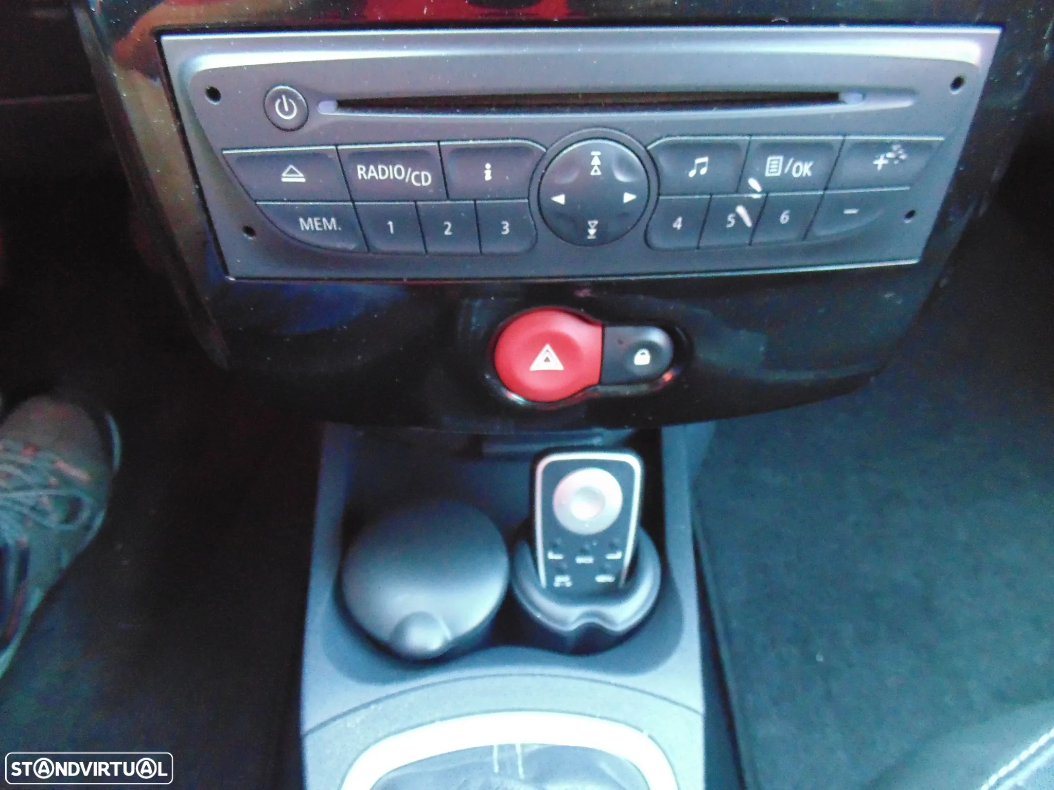 Renault Clio Break 1.5 dCi Dynamique S - 24