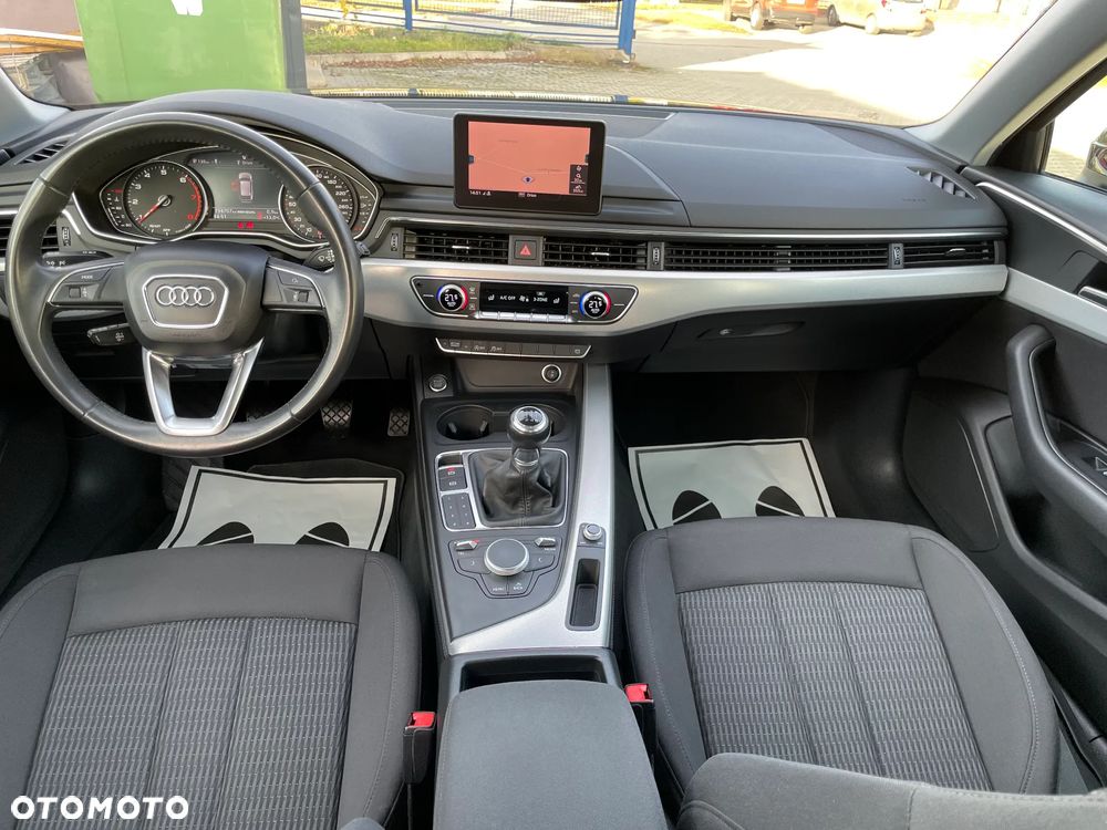 Audi A4 Avant 1.4 TFSI Design - 35