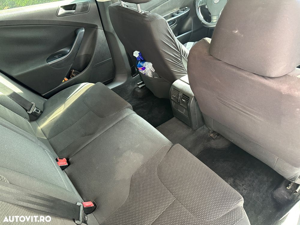 Volkswagen Passat 2.0 TDI Comfortline DPF - 11