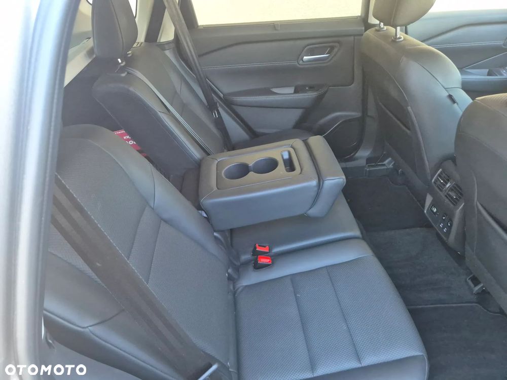 Nissan X-Trail - 11