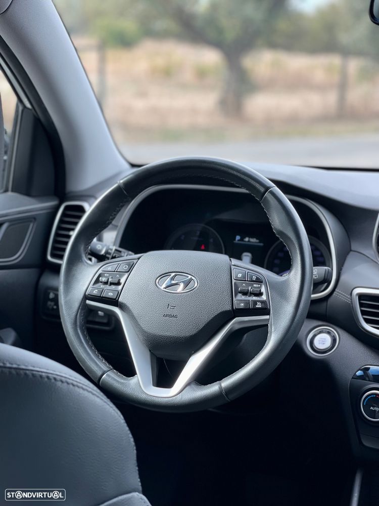 Hyundai Tucson 1.6 CRDi Premium +P.Pele+P.Style DCT - 16