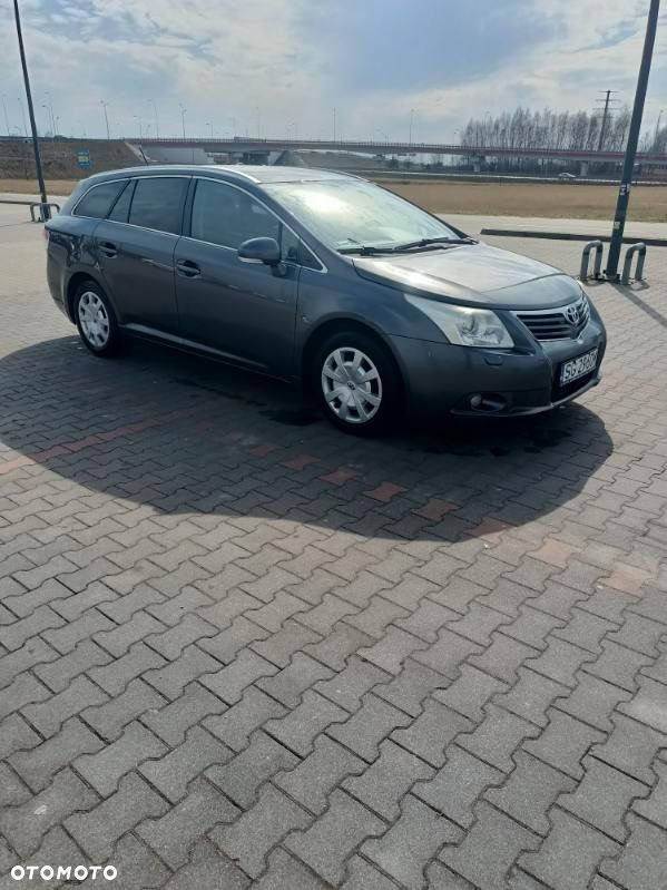 Toyota Avensis 2.0 D-4D Sol plus - 1