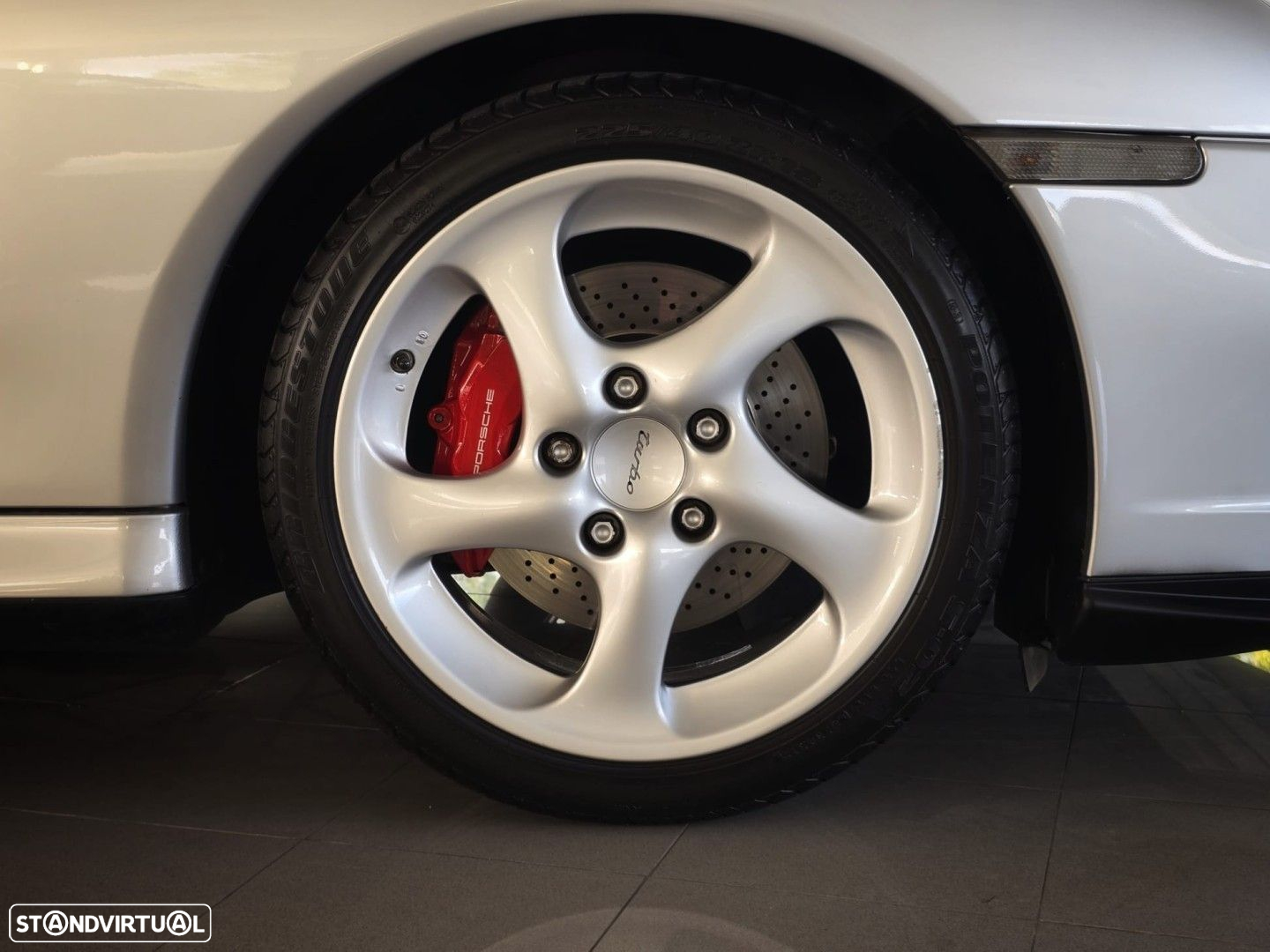 Porsche 911 (996) Turbo - 30