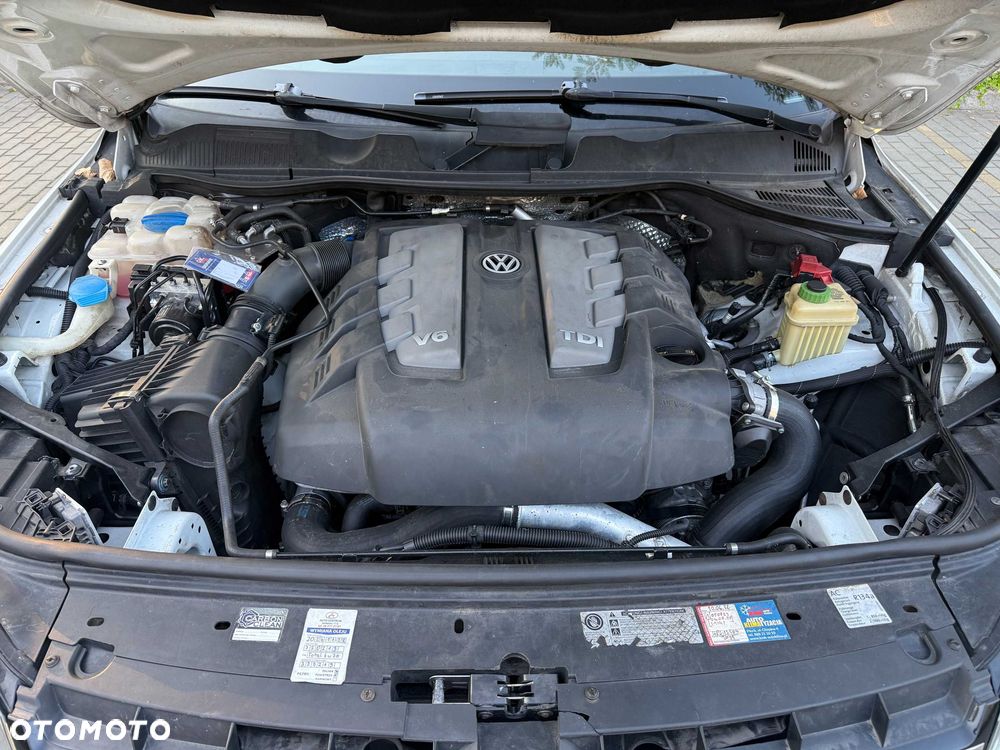 Volkswagen Touareg - 8