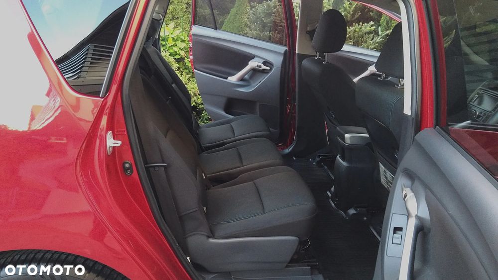 Toyota Verso 1.8 Multidrive Edition - 11