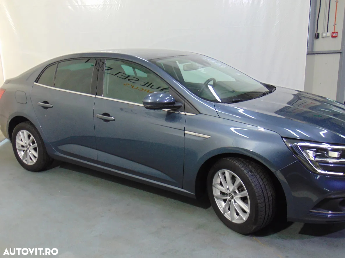 Renault Megane TCe 140 EDC GPF Intens - 10