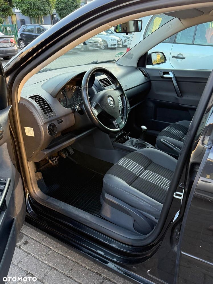 Volkswagen Polo 1.9 TDI - 9
