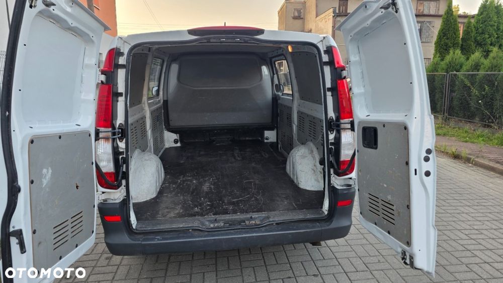 Mercedes-Benz Vito - 15