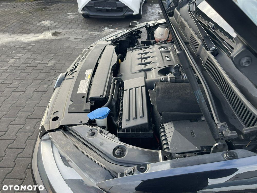 Volkswagen Sharan 2.0 TDI DSG Highline Black Style - 16