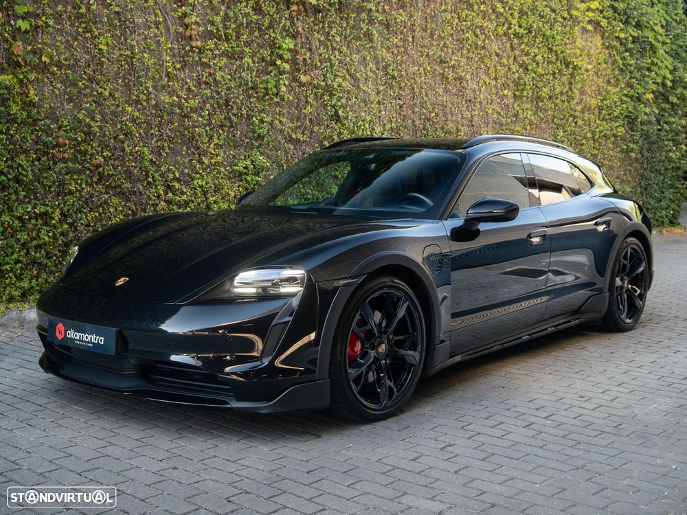 Porsche Taycan Cross Turismo 4S - 4
