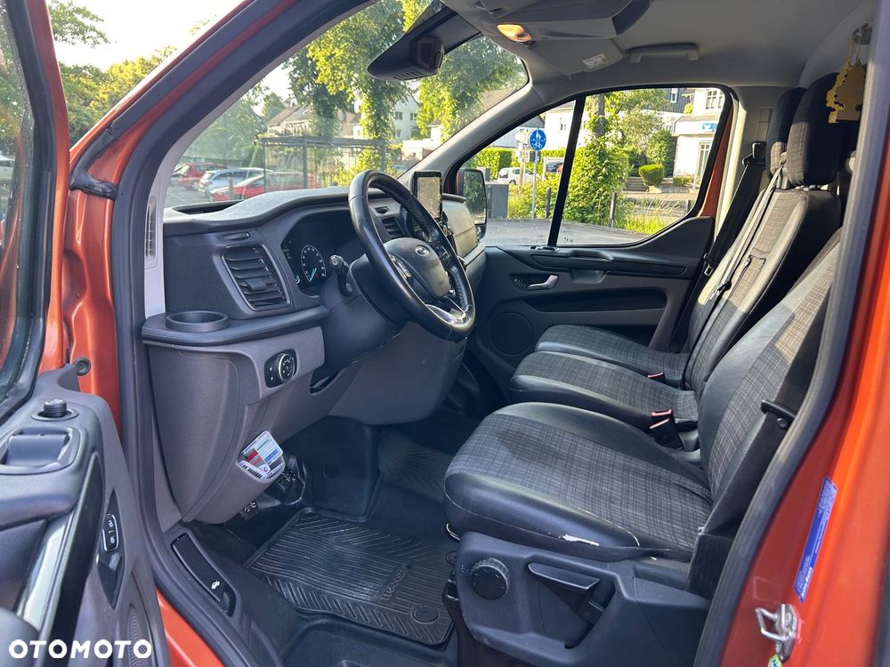 Ford Transit Custom - 8
