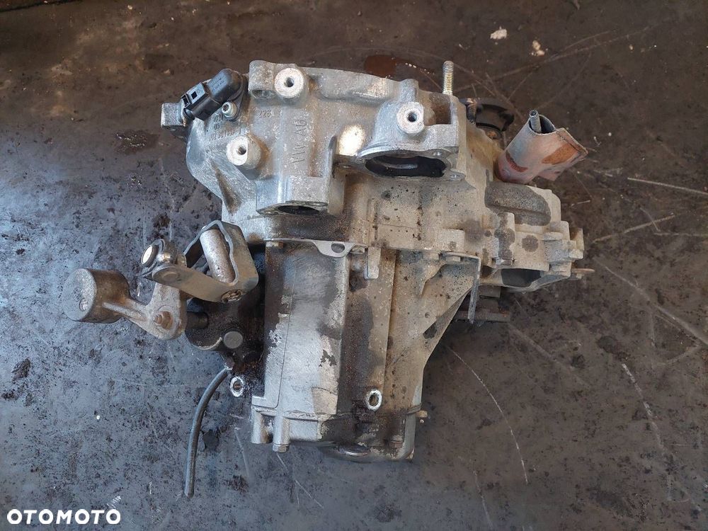 SKRZYNIA BIEGÓW SKODA FABIA I 1.4 8V MANUAL 5 BIEGÓW FNK - 5
