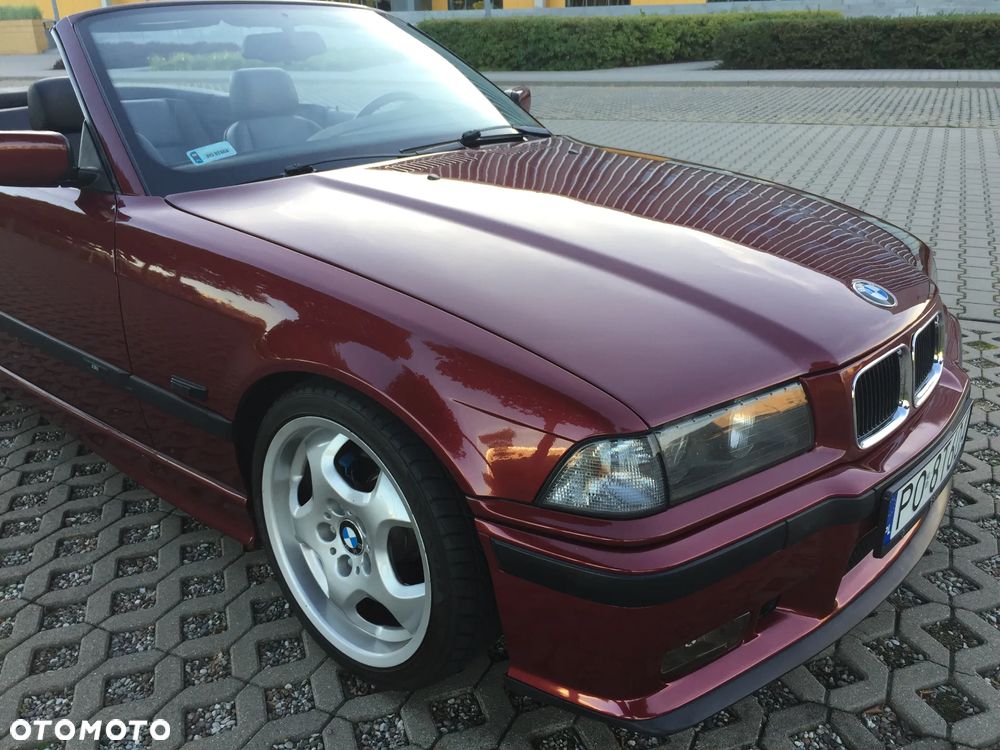 BMW Seria 3 318i Cabriolet - 15