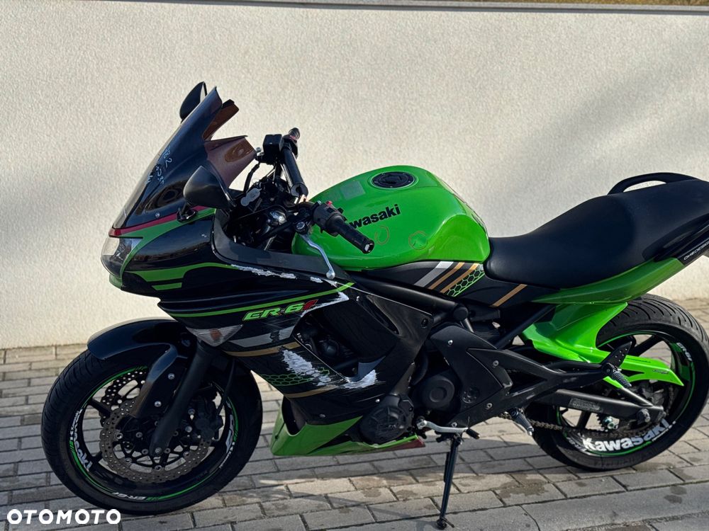 Kawasaki ER - 18