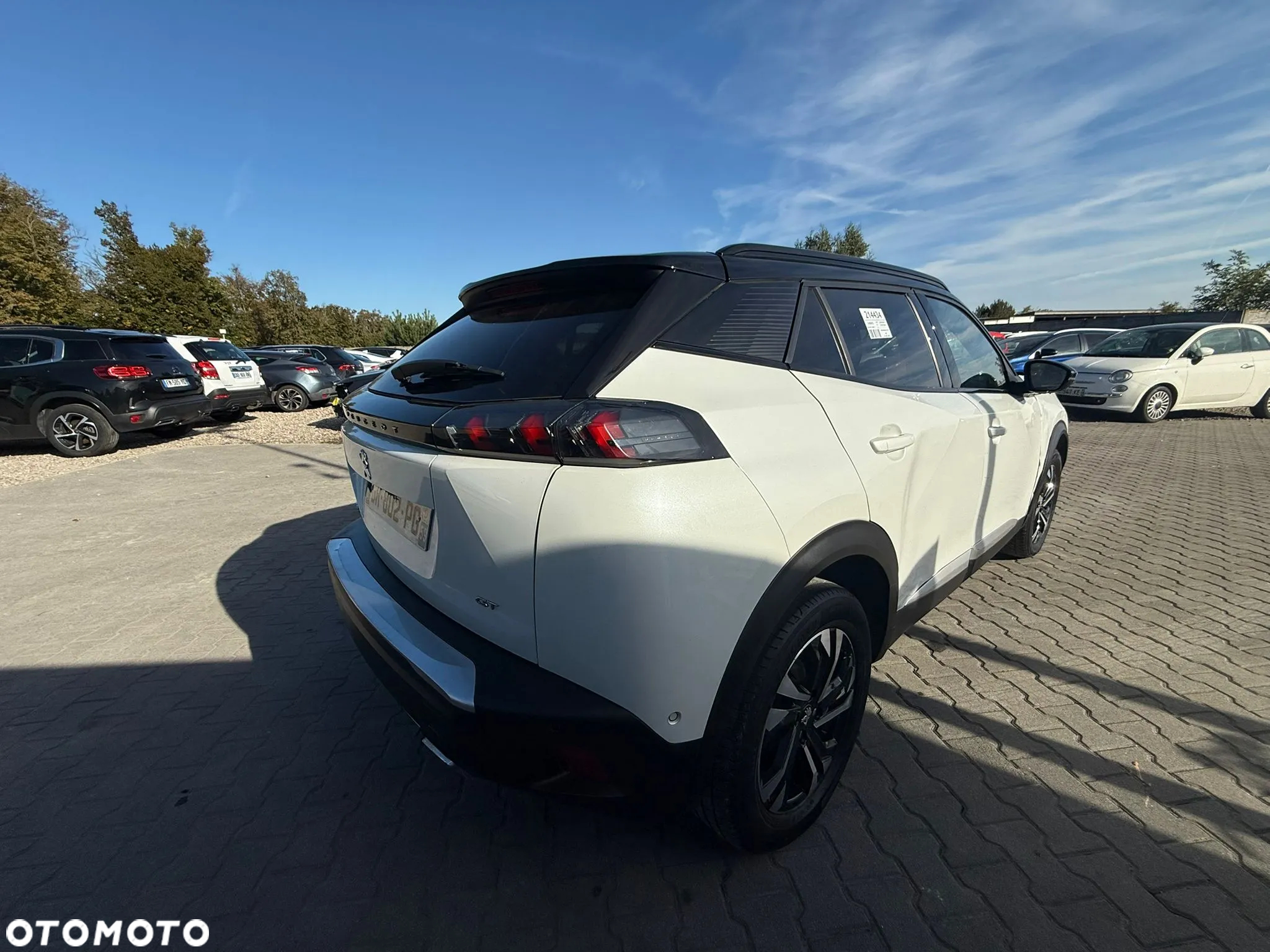 Peugeot 2008 1.2 PureTech GT Line S&S EAT8 - 8