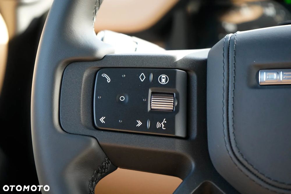 Land Rover Defender 3.0 D350 mHEV X-Dynamic HSE - 15