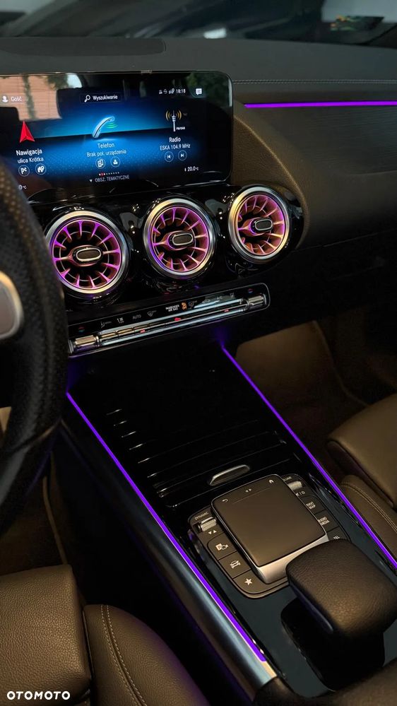 Mercedes-Benz EQA - 18