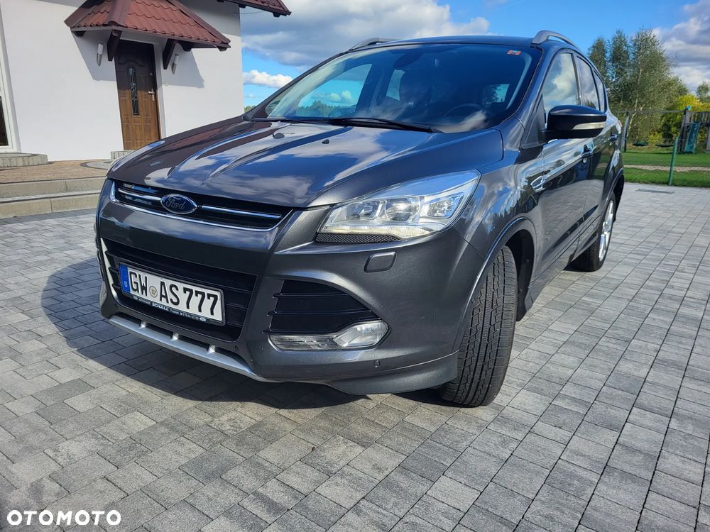Ford Kuga 2.0 TDCi 2x4 Titanium - 1