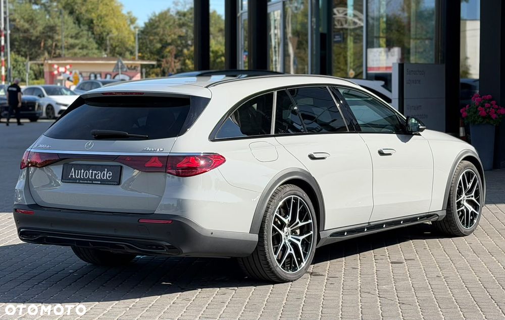 Mercedes-Benz Klasa E 300 de PHEV 4-Matic All-Terrain Avantgarde 9G-Tronic - 9