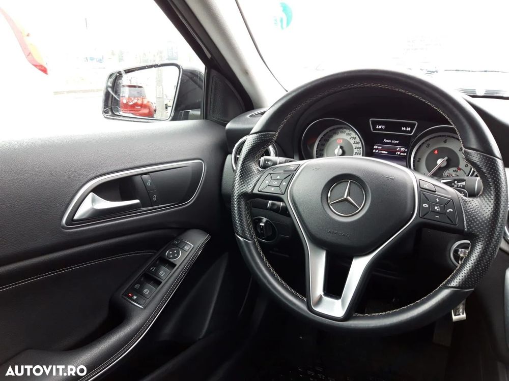 Mercedes-Benz GLA 200 d 4MATIC Aut. - 6