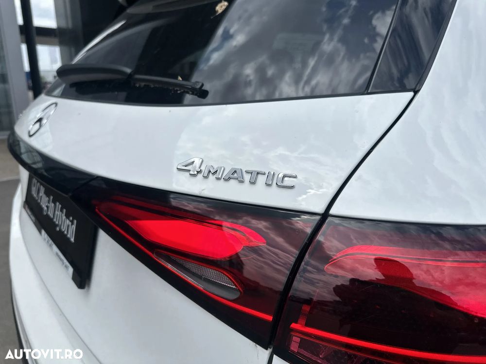 Mercedes-Benz GLC 300 e 4Matic 9G-TRONIC AMG Line Advanced - 10