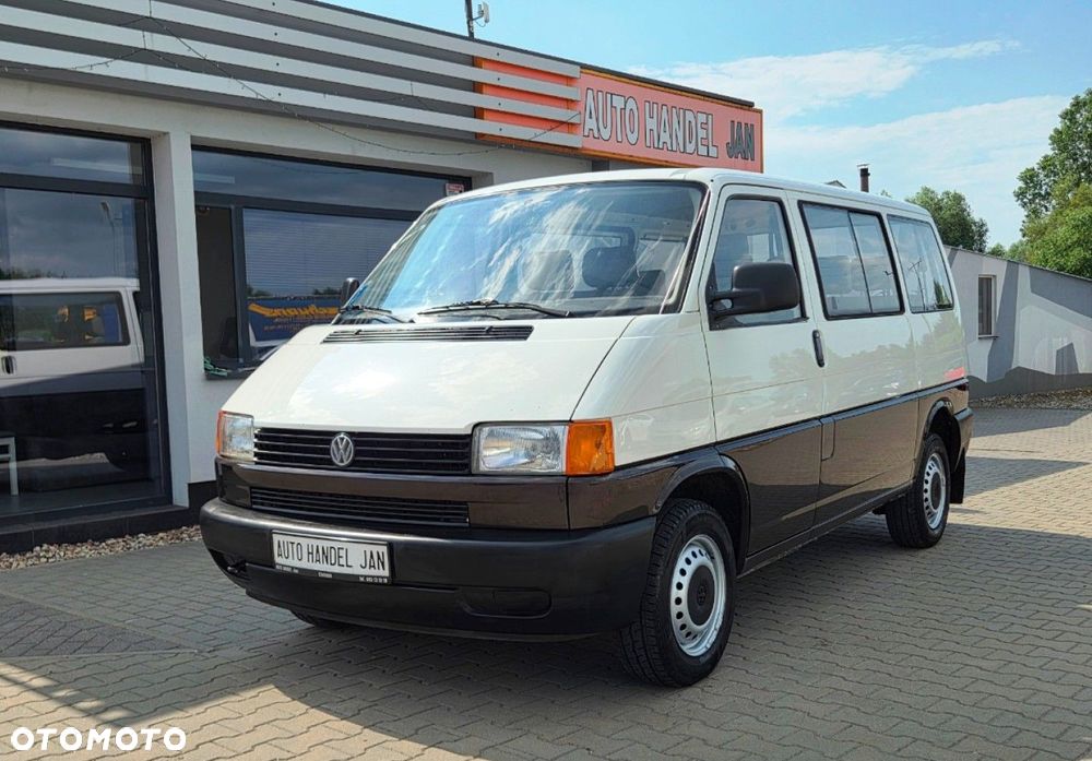 Volkswagen Transporter - 2