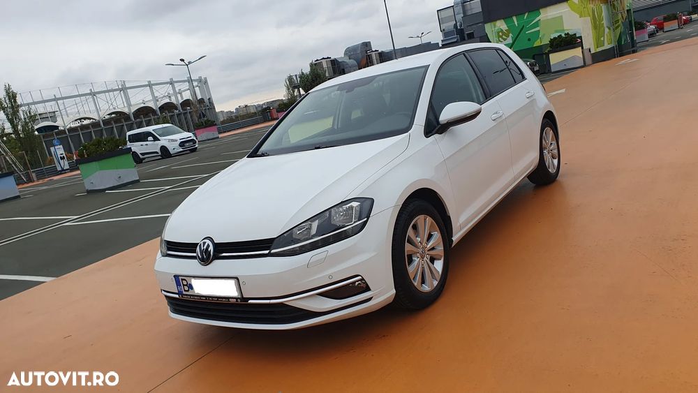 Volkswagen Golf 1.0 TSI Trendline - 1