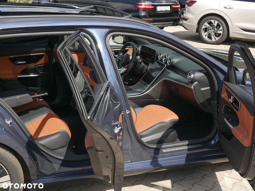 Mercedes-Benz Klasa C 220 d 9G-TRONIC Avantgarde - 24