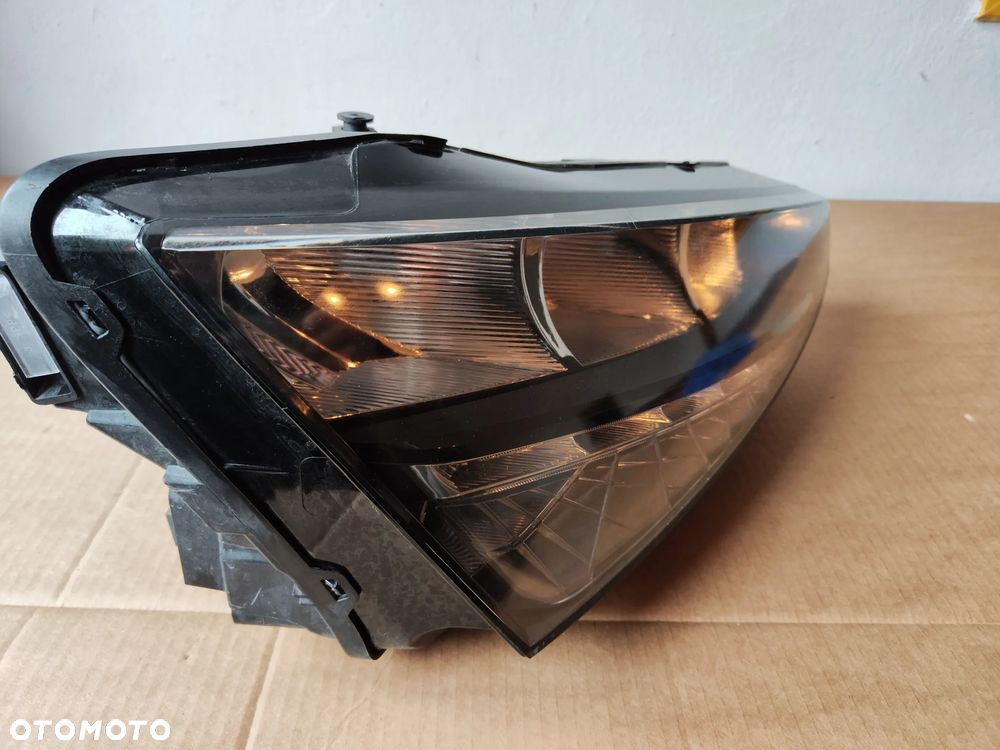 Skoda Scala Lampa przednia Prawa  657 941 016 - 2