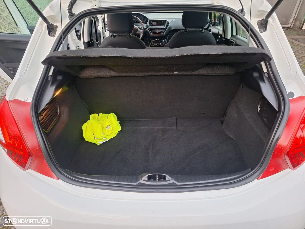 Peugeot 208 1.4 HDi Active - 8