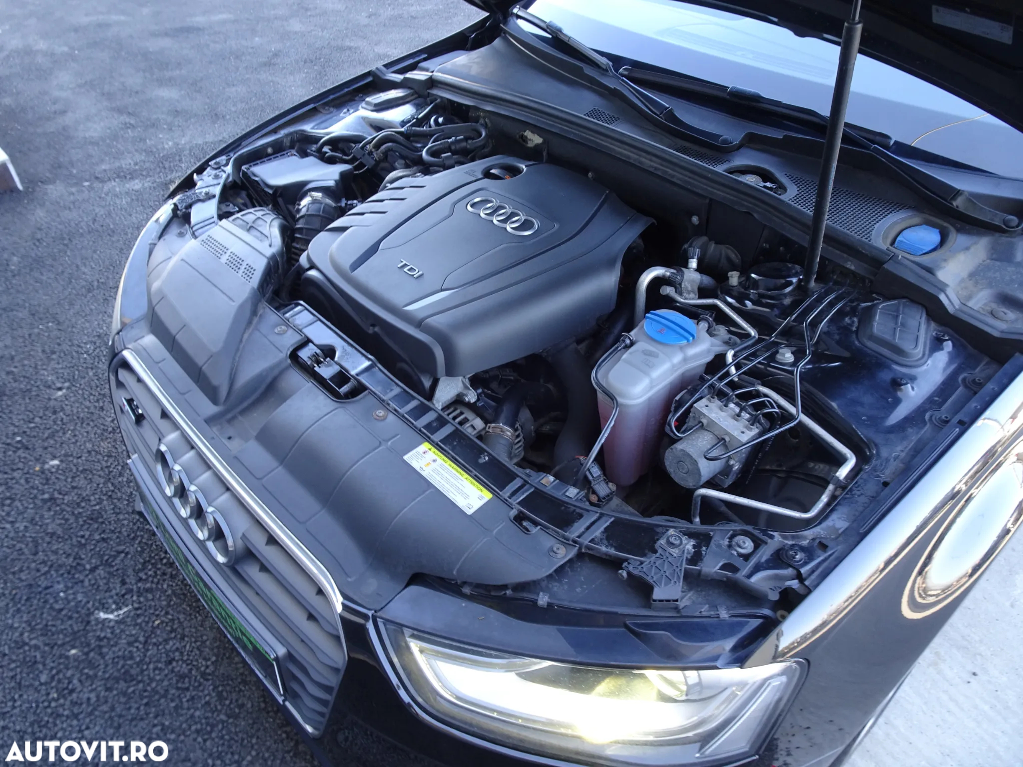 Audi A4 Avant 2.0 TDI DPF multitronic S line Sportpaket - 40