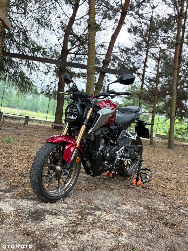 Honda CB - 10
