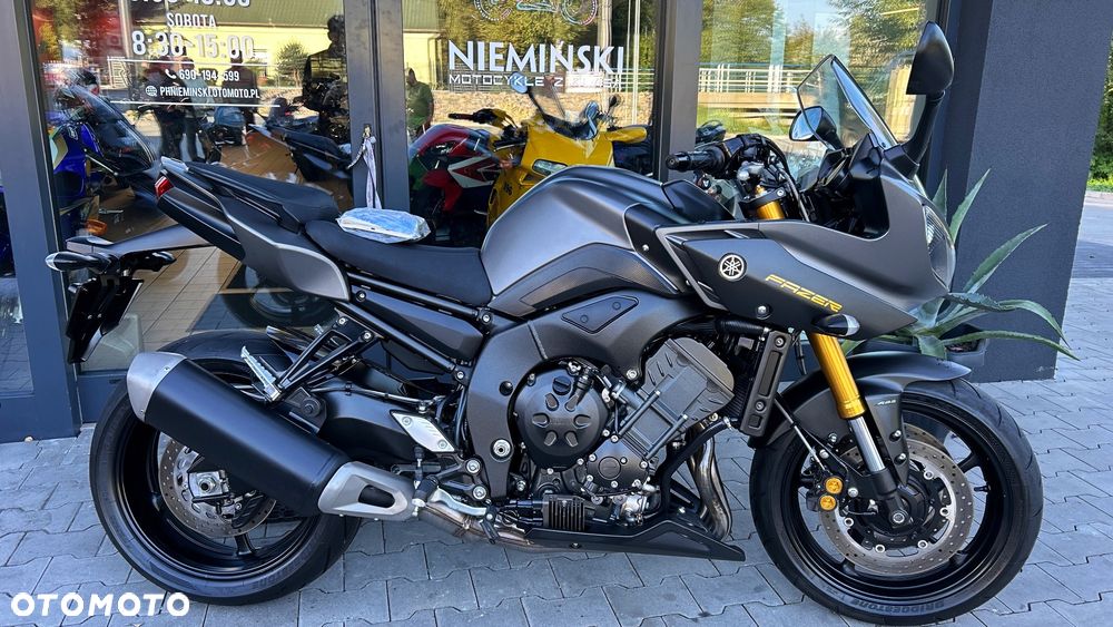 Yamaha FZ8