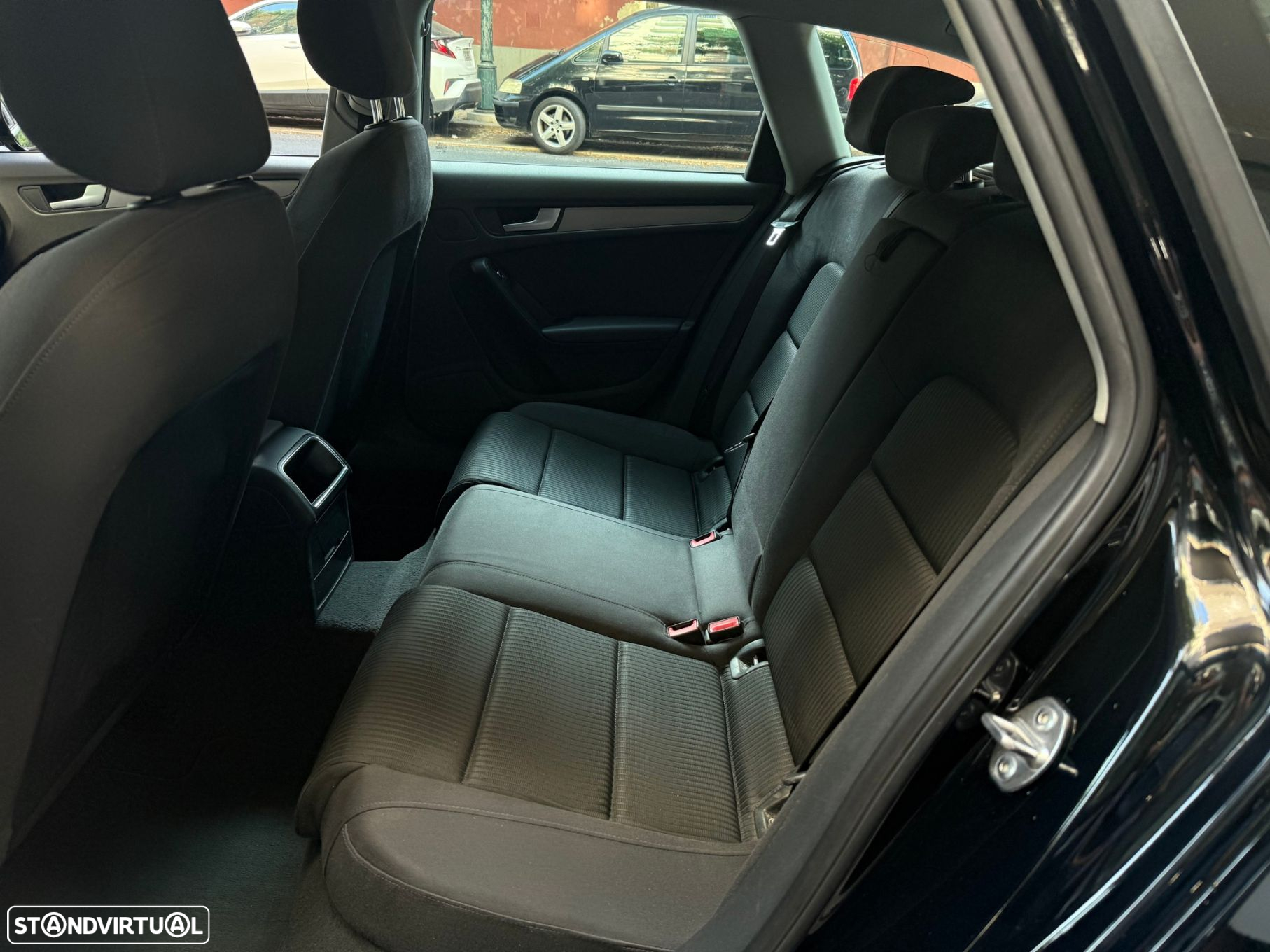 Audi A4 Avant 2.0 TDI multitronic Advance - 11