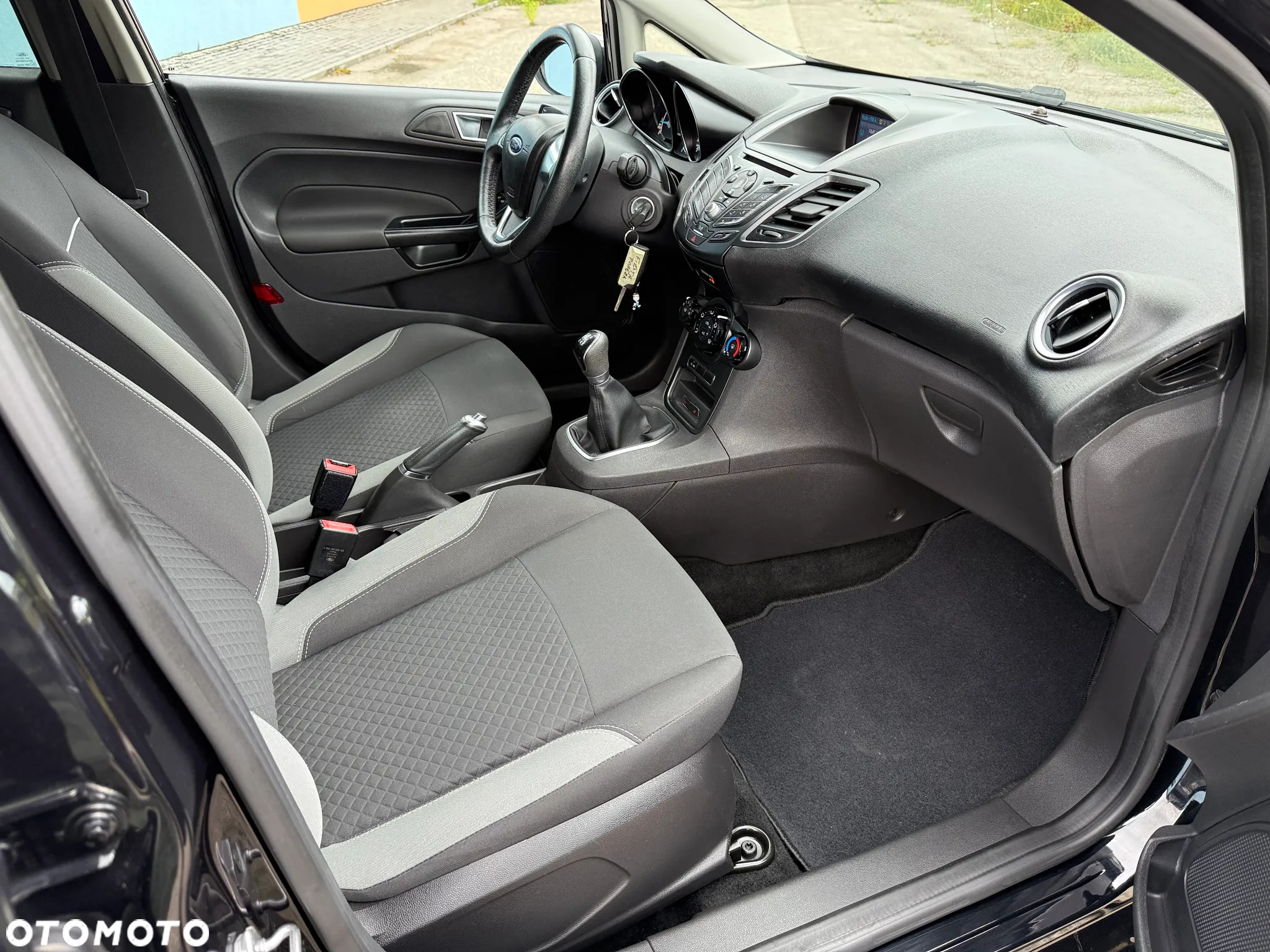 Ford Fiesta 1.0 Titanium X - 5